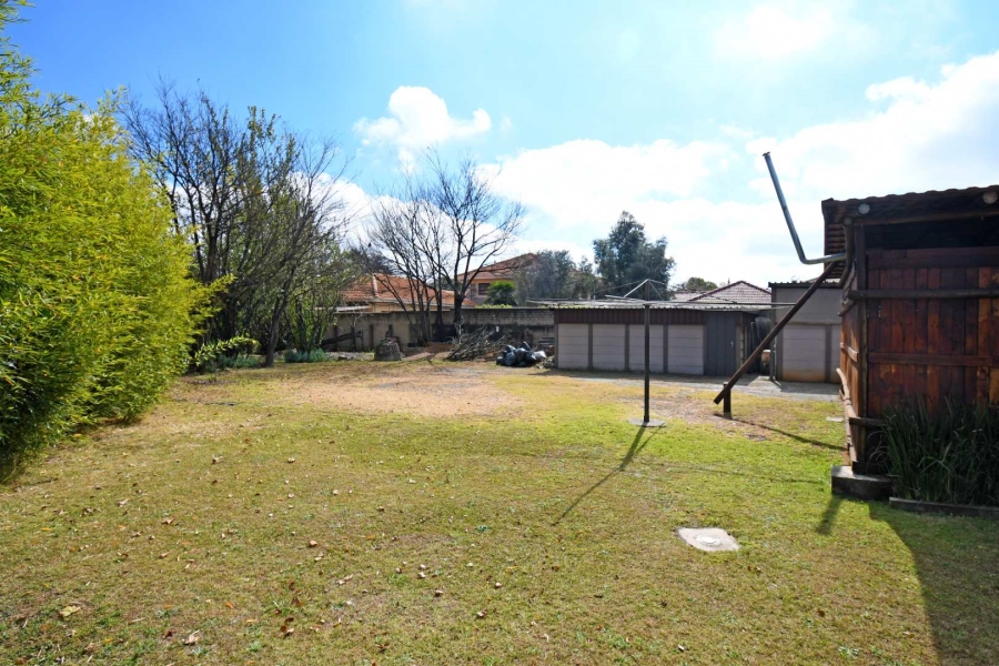 6 Bedroom Property for Sale in Libradene Gauteng