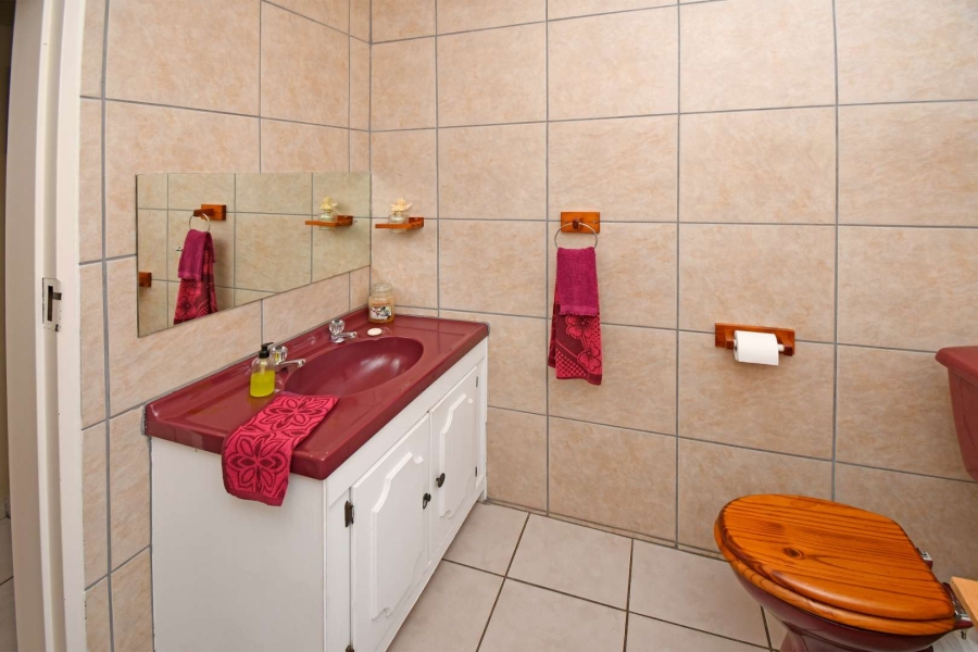 6 Bedroom Property for Sale in Libradene Gauteng