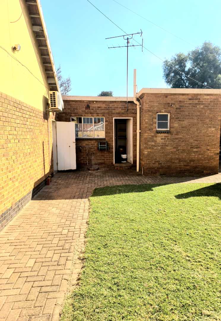 3 Bedroom Property for Sale in Parkrand Gauteng