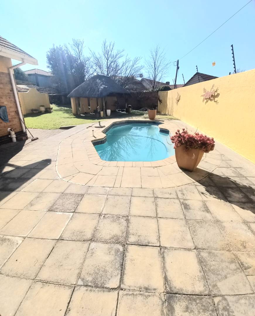 3 Bedroom Property for Sale in Parkrand Gauteng