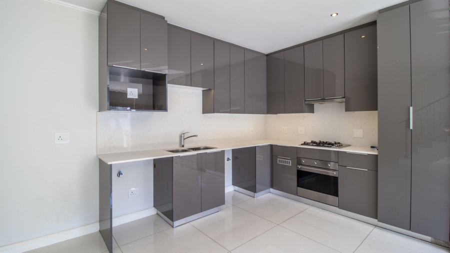 To Let 2 Bedroom Property for Rent in Bryanston Gauteng