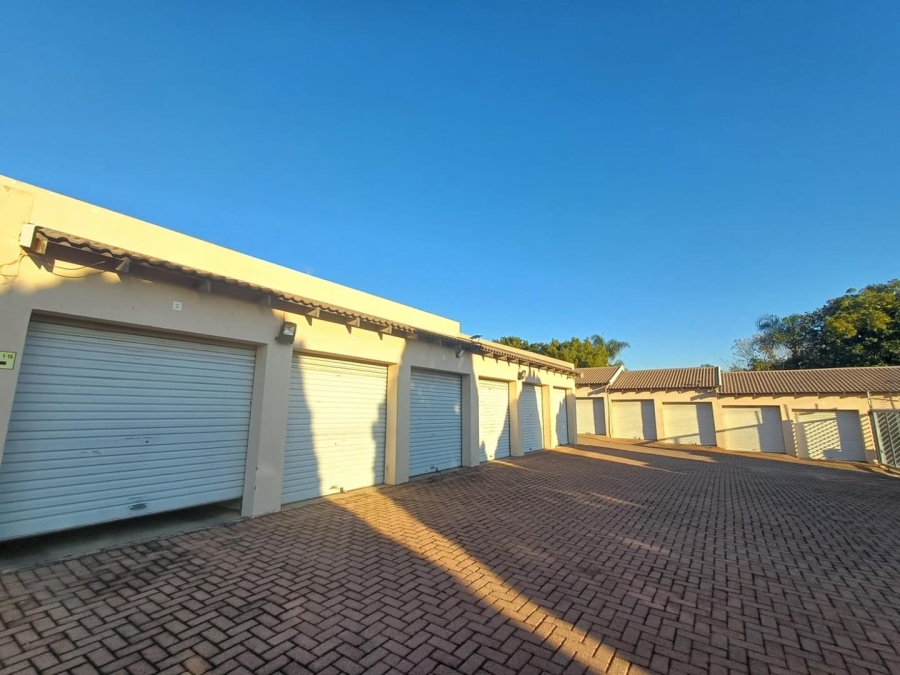 To Let 2 Bedroom Property for Rent in Ferndale Gauteng