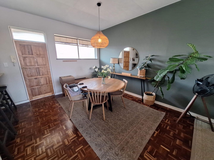 To Let 2 Bedroom Property for Rent in Craighall Park Gauteng
