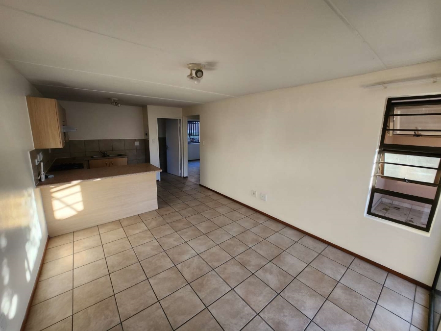 To Let 2 Bedroom Property for Rent in Noordhang Gauteng