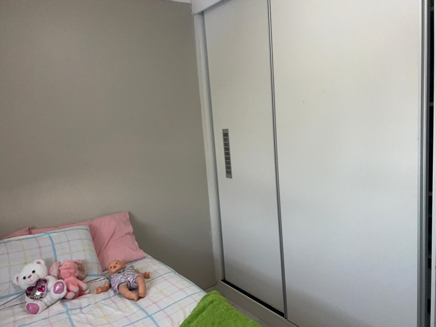 3 Bedroom Property for Sale in Clayville Gauteng