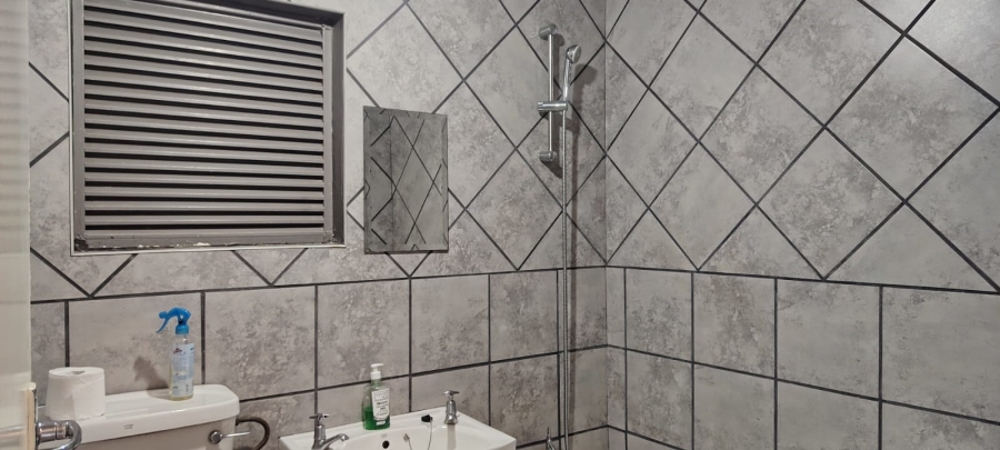 1 Bedroom Property for Sale in Hatfield Gauteng