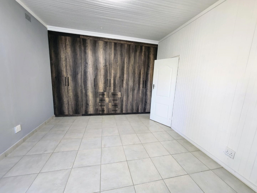 3 Bedroom Property for Sale in Villieria Gauteng