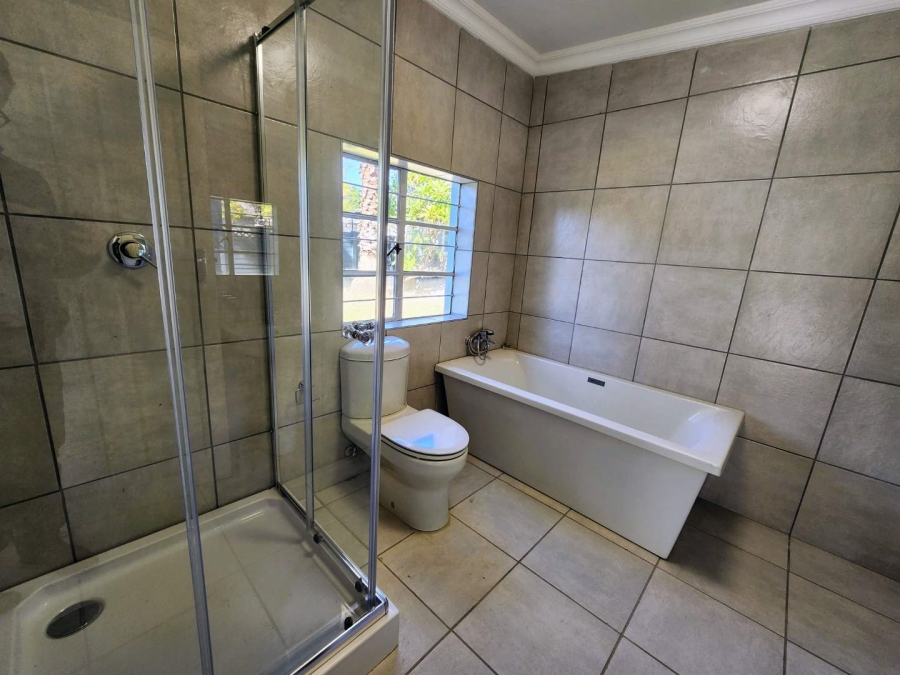 3 Bedroom Property for Sale in Villieria Gauteng