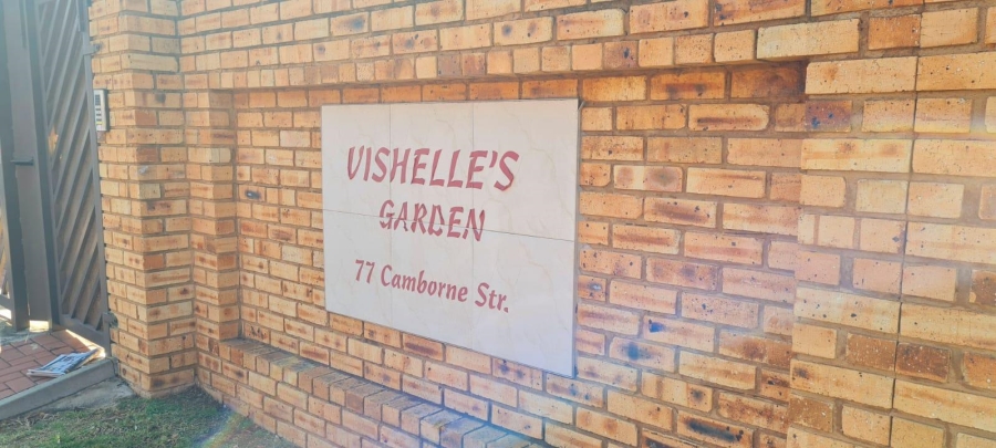 3 Bedroom Property for Sale in New Redruth Gauteng