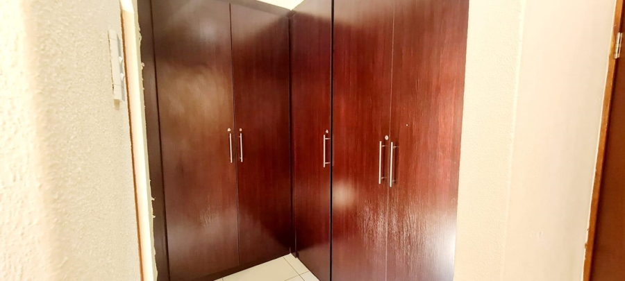 3 Bedroom Property for Sale in New Redruth Gauteng