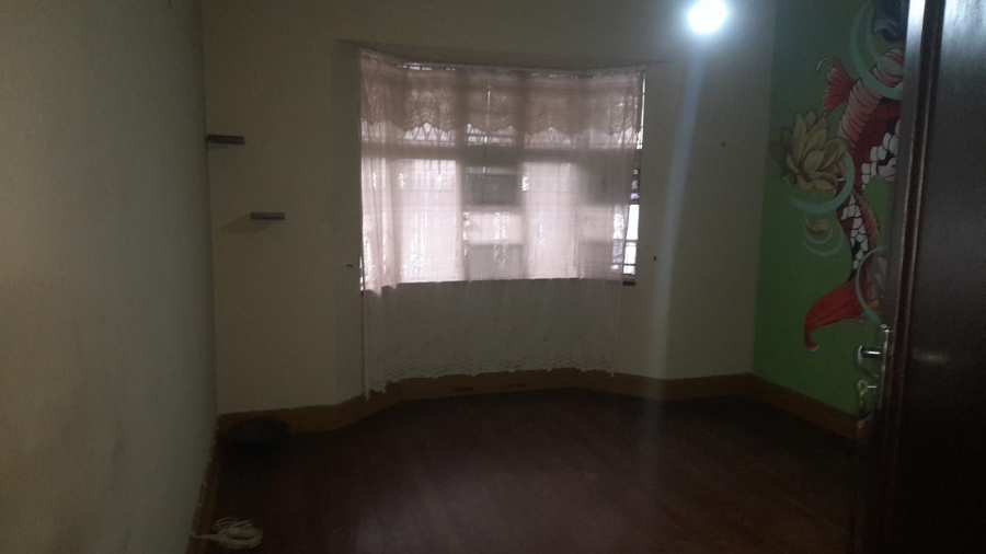 5 Bedroom Property for Sale in Townsview Gauteng