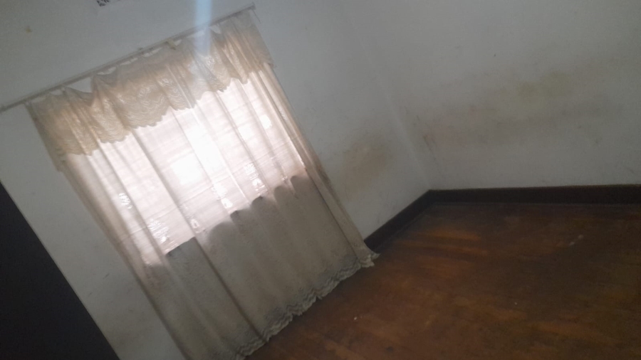 5 Bedroom Property for Sale in Townsview Gauteng