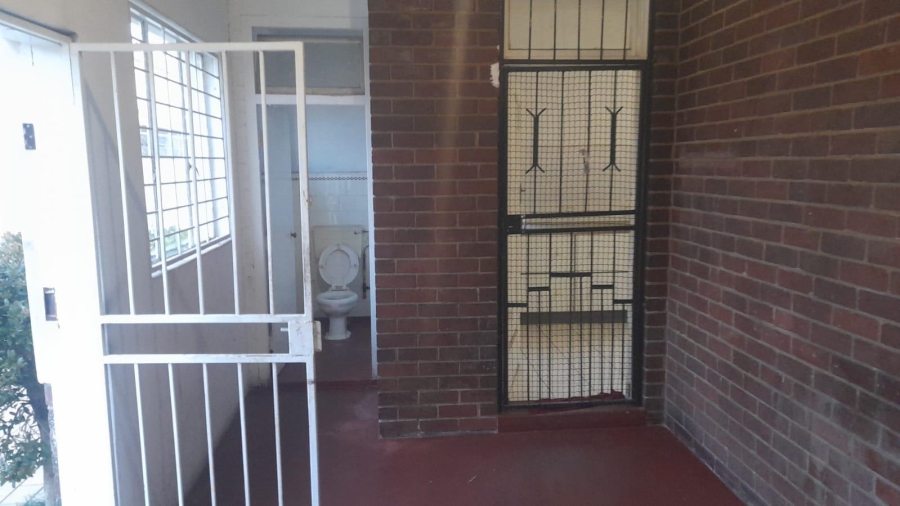 5 Bedroom Property for Sale in Townsview Gauteng