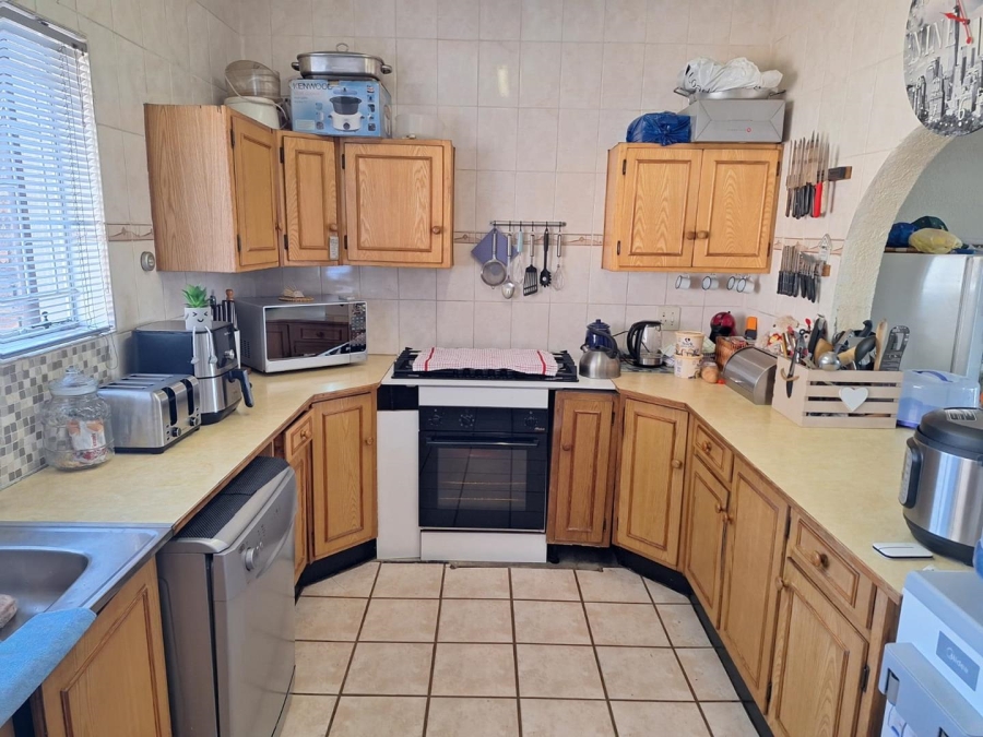 2 Bedroom Property for Sale in New Redruth Gauteng