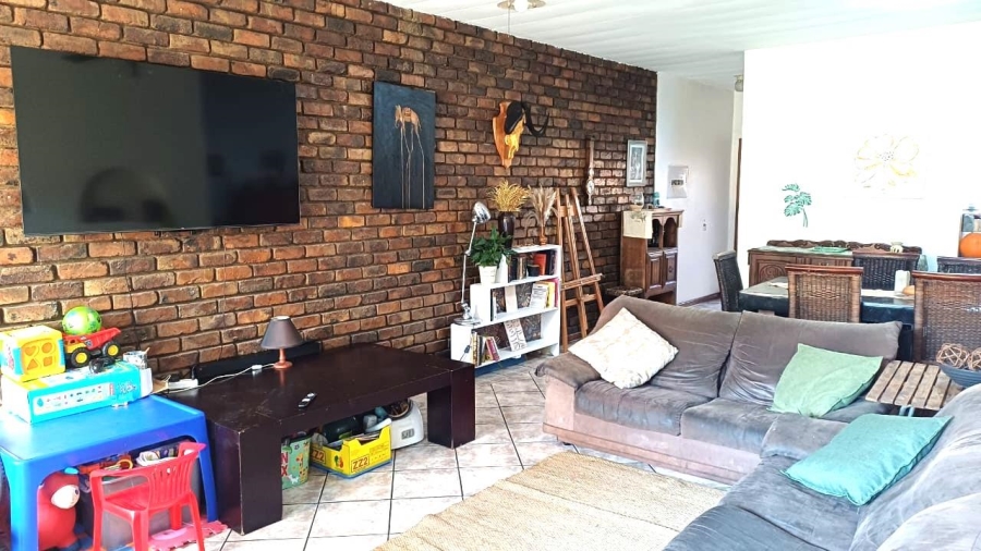 2 Bedroom Property for Sale in New Redruth Gauteng