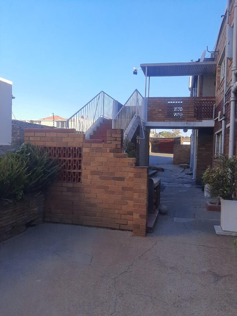 2 Bedroom Property for Sale in Townsview Gauteng