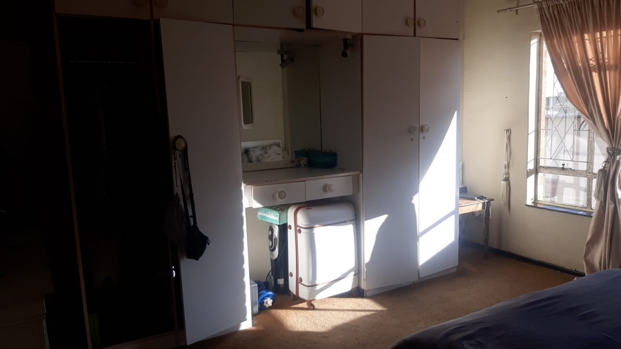2 Bedroom Property for Sale in Townsview Gauteng