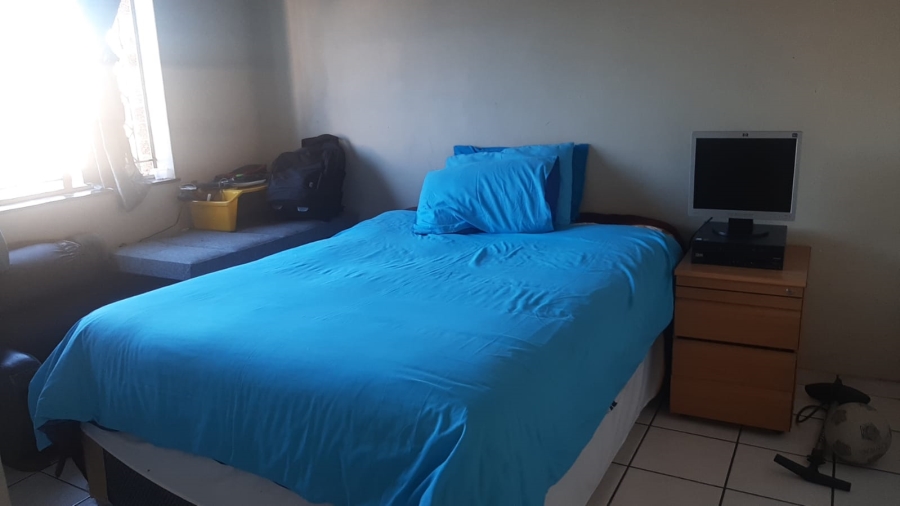 2 Bedroom Property for Sale in Townsview Gauteng