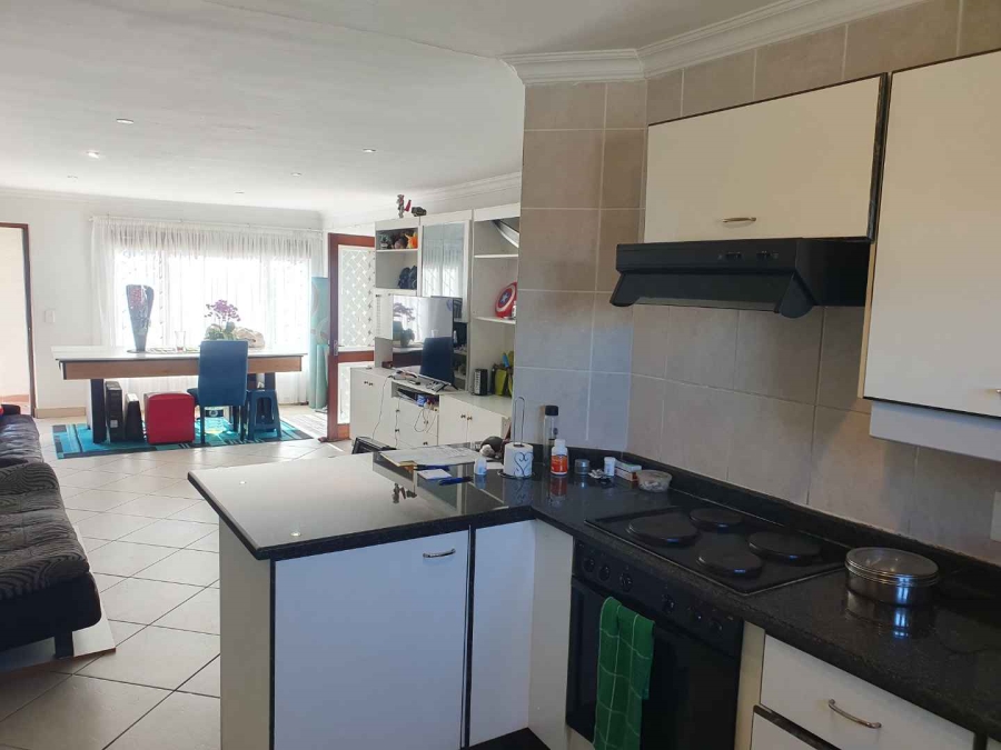 2 Bedroom Property for Sale in Bassonia Gauteng