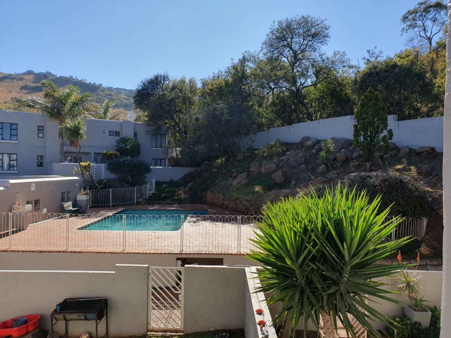 2 Bedroom Property for Sale in Bassonia Gauteng