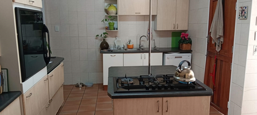3 Bedroom Property for Sale in Comet Gauteng