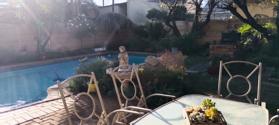 3 Bedroom Property for Sale in Comet Gauteng