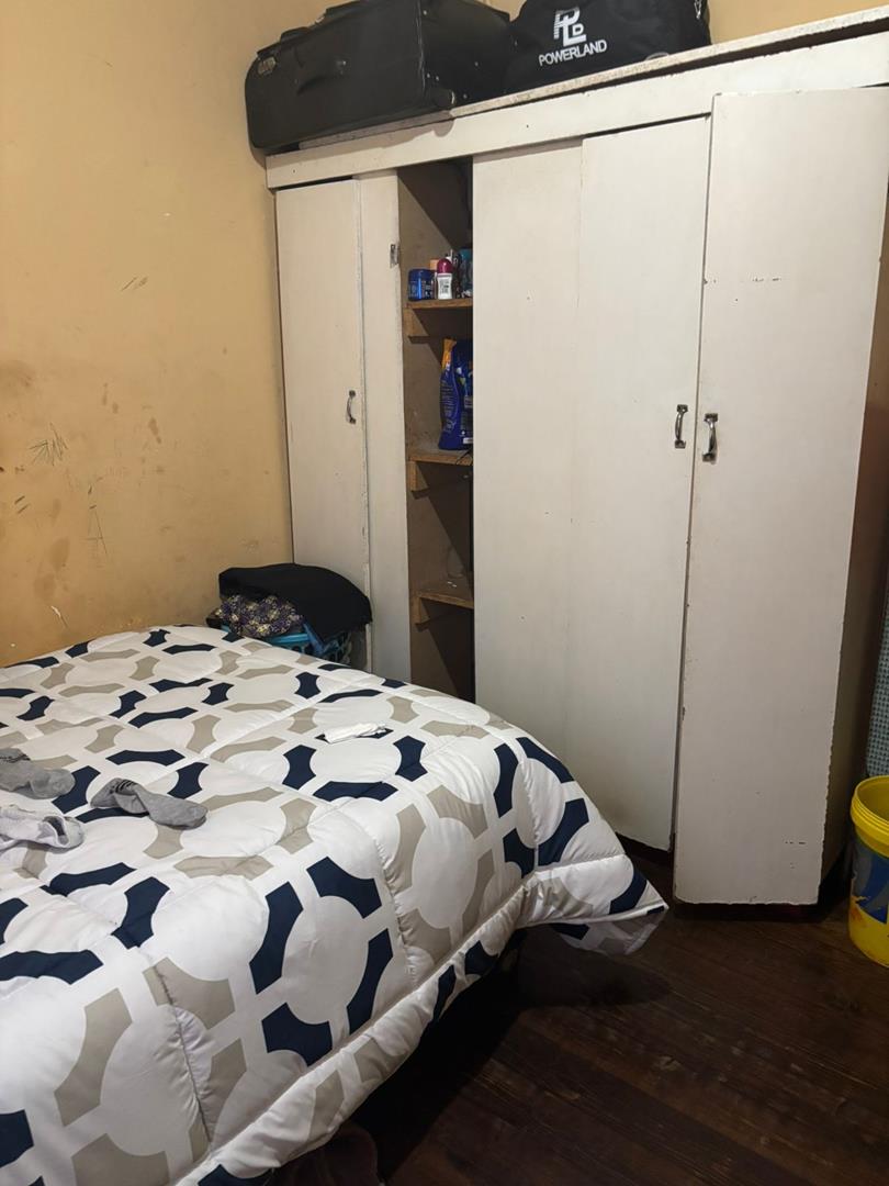 5 Bedroom Property for Sale in Glenesk Gauteng