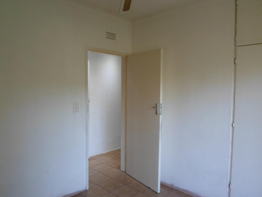 To Let 4 Bedroom Property for Rent in Mulbarton Gauteng