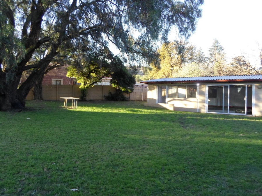 To Let 4 Bedroom Property for Rent in Mulbarton Gauteng
