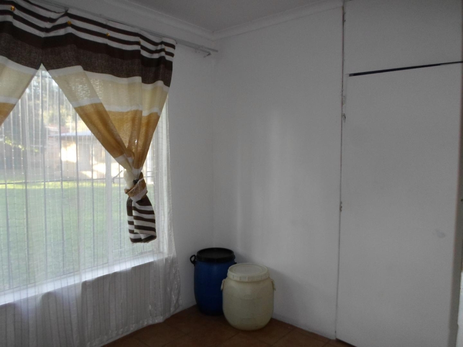 To Let 4 Bedroom Property for Rent in Mulbarton Gauteng