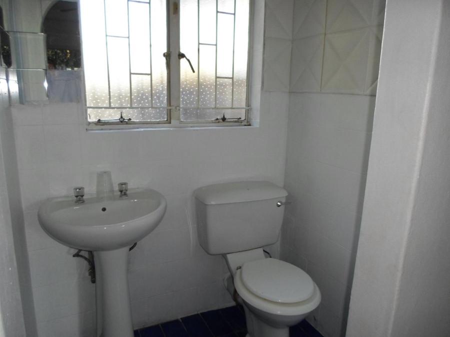 To Let 4 Bedroom Property for Rent in Mulbarton Gauteng