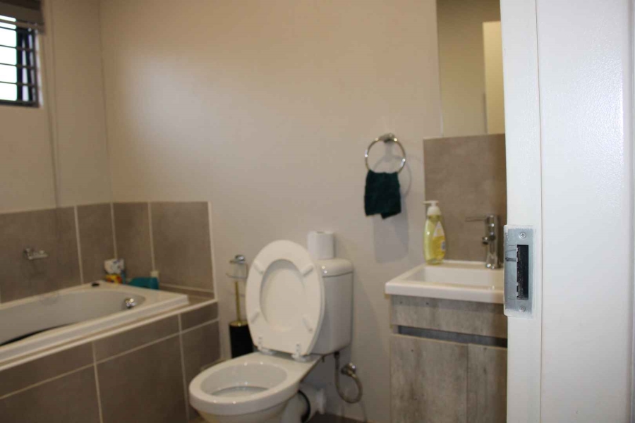 3 Bedroom Property for Sale in Albertsdal Gauteng
