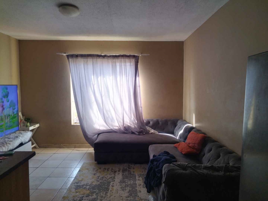 To Let 2 Bedroom Property for Rent in The Orchards Gauteng