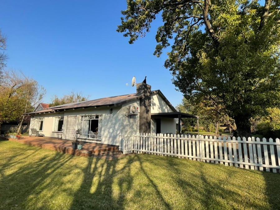 To Let 3 Bedroom Property for Rent in Irene Gauteng