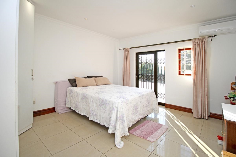 7 Bedroom Property for Sale in Glenhazel Gauteng