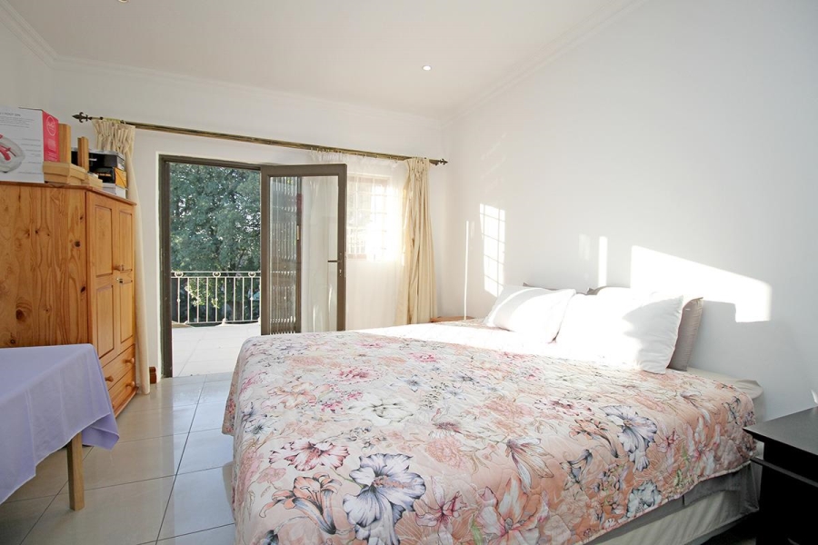 7 Bedroom Property for Sale in Glenhazel Gauteng