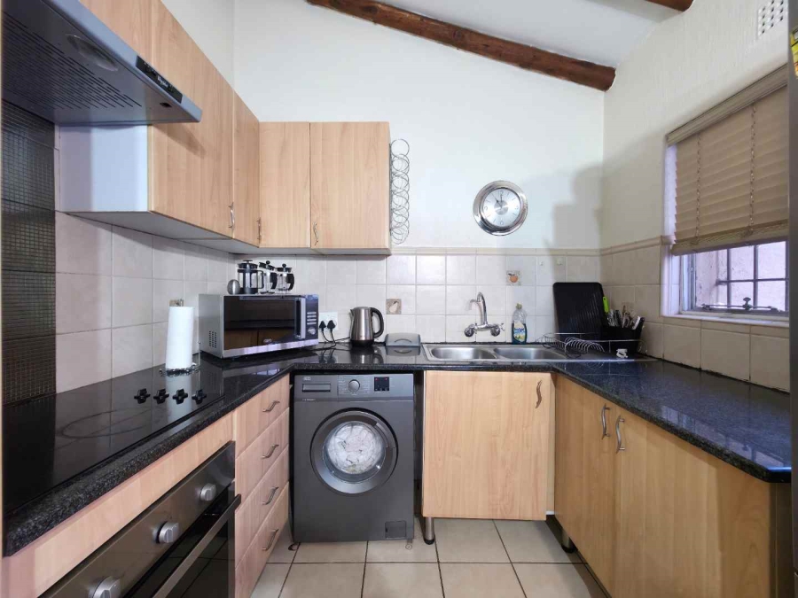 2 Bedroom Property for Sale in Sandown Gauteng