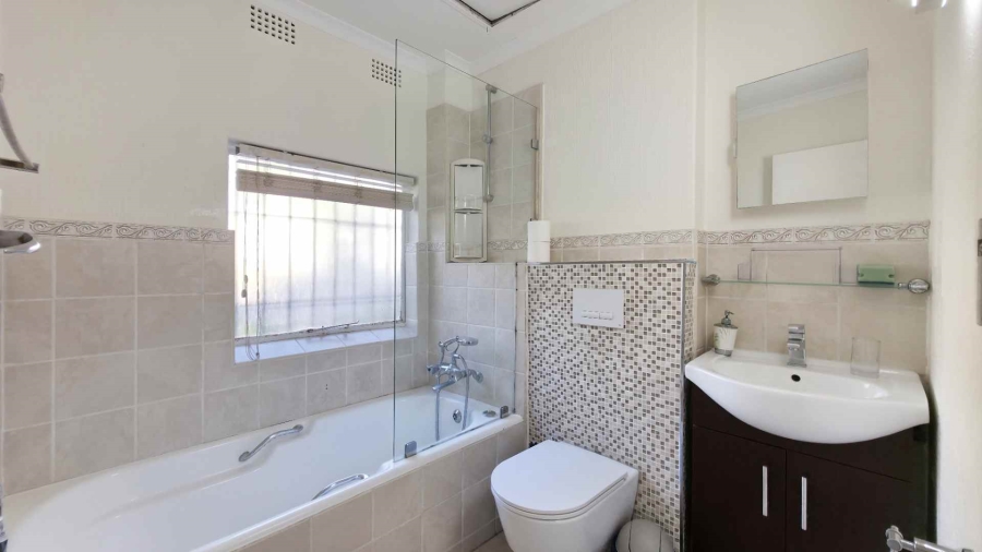 2 Bedroom Property for Sale in Sandown Gauteng