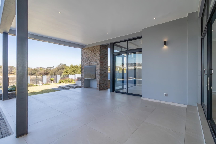 To Let 6 Bedroom Property for Rent in Waterfall Country Estate Gauteng