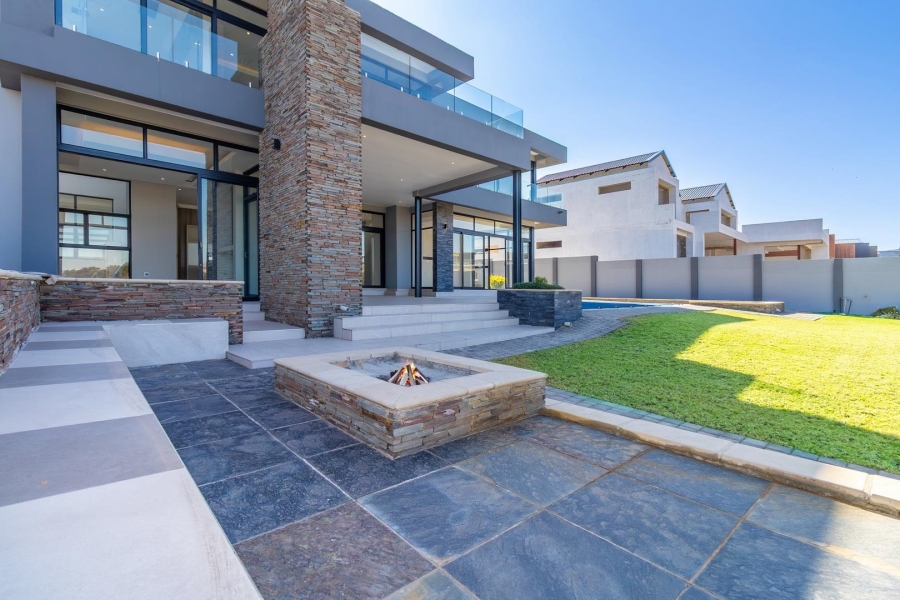 To Let 6 Bedroom Property for Rent in Waterfall Country Estate Gauteng