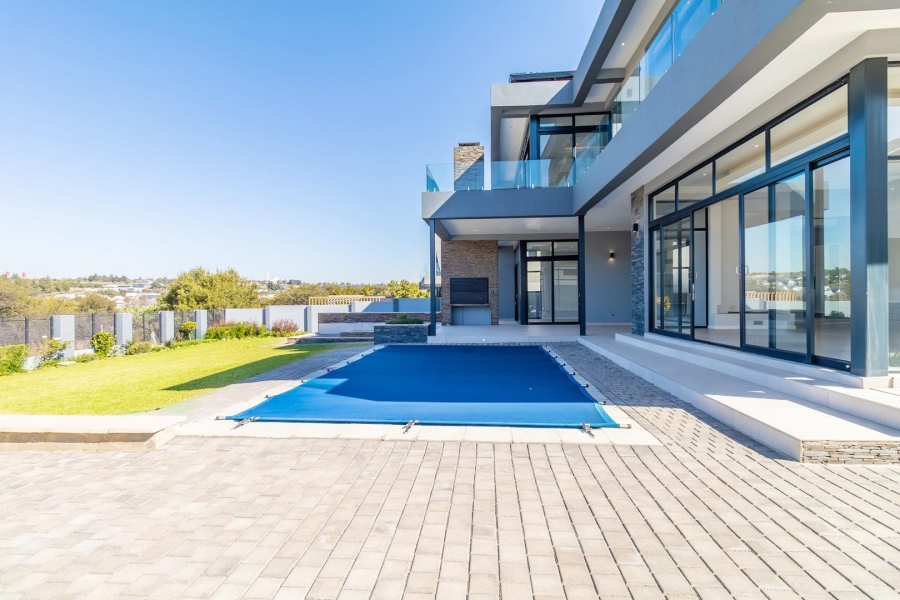 To Let 6 Bedroom Property for Rent in Waterfall Country Estate Gauteng