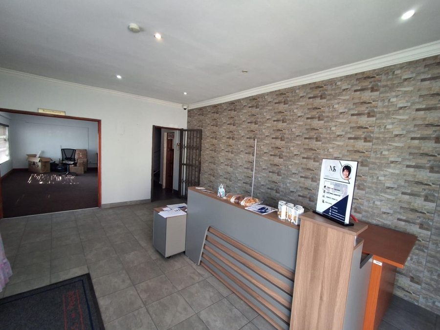 Commercial Property for Sale in New Redruth Gauteng