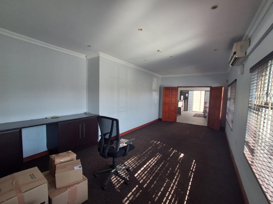 Commercial Property for Sale in New Redruth Gauteng