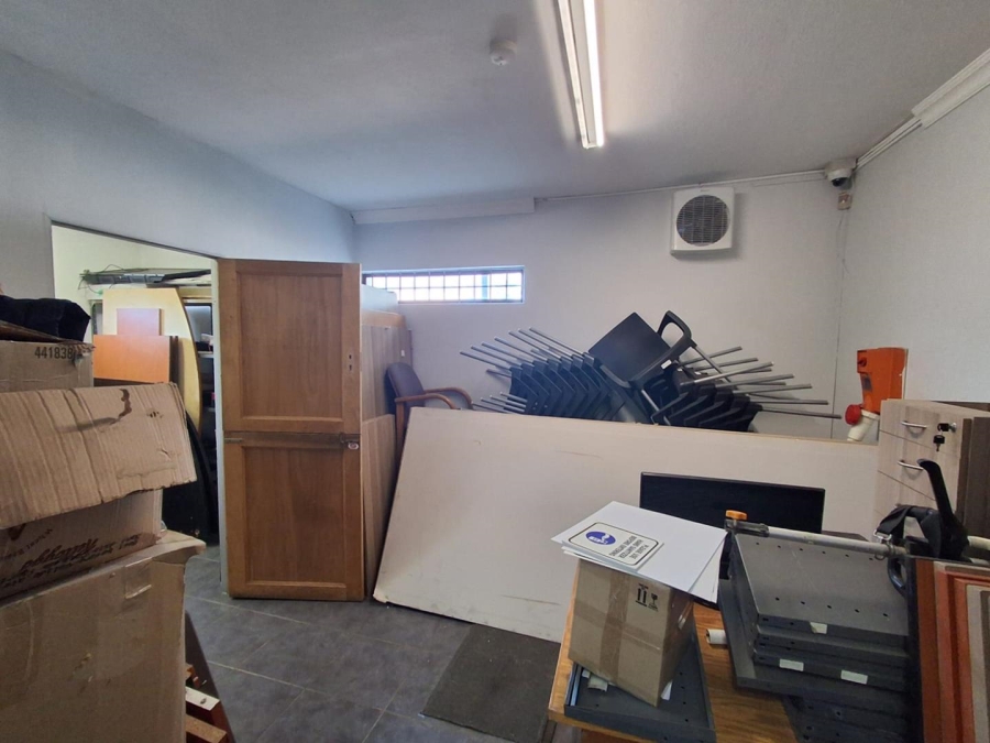 Commercial Property for Sale in New Redruth Gauteng