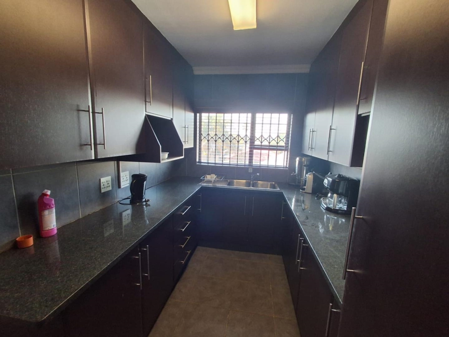 Commercial Property for Sale in New Redruth Gauteng