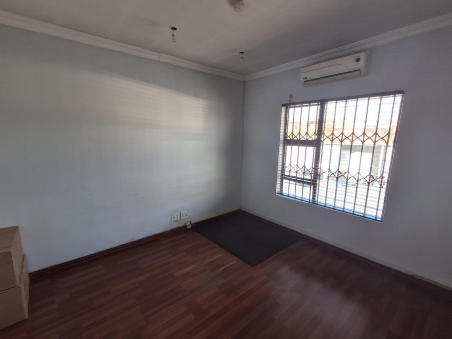 Commercial Property for Sale in New Redruth Gauteng
