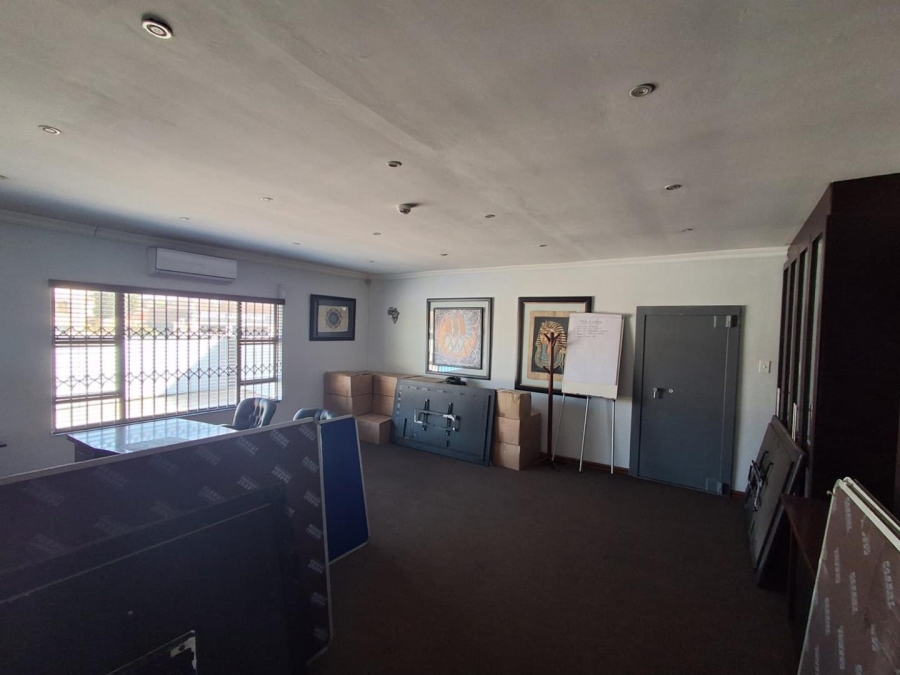 Commercial Property for Sale in New Redruth Gauteng