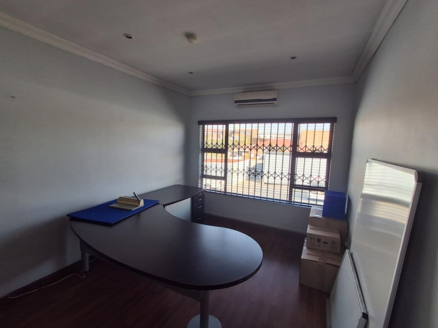 Commercial Property for Sale in New Redruth Gauteng