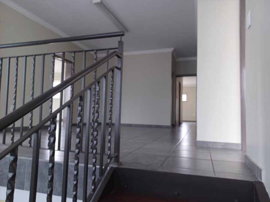 To Let 4 Bedroom Property for Rent in Albemarle Gauteng