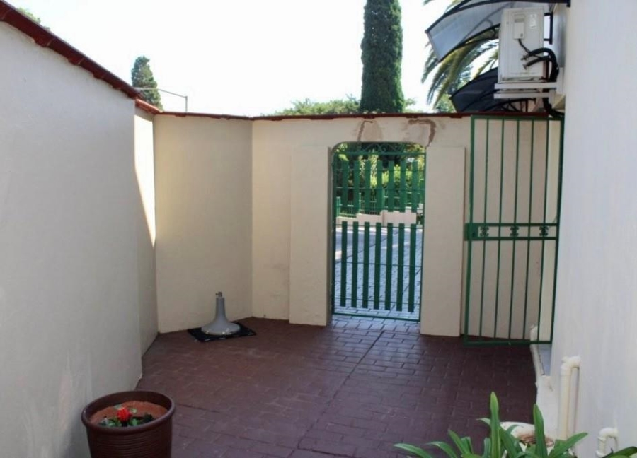 To Let commercial Property for Rent in Moreleta Park Gauteng